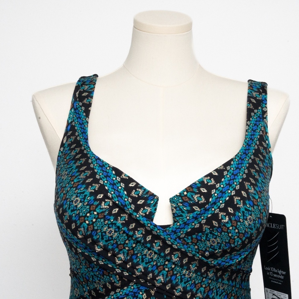 Miraclesuit Amarna Criss Cross Escape One Piece‎ Swimsuit - Picture 12 of 12